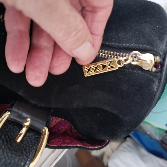 Maxx NY Leather And Suede Shoulder Satchel Bag - Picture 6 of 16